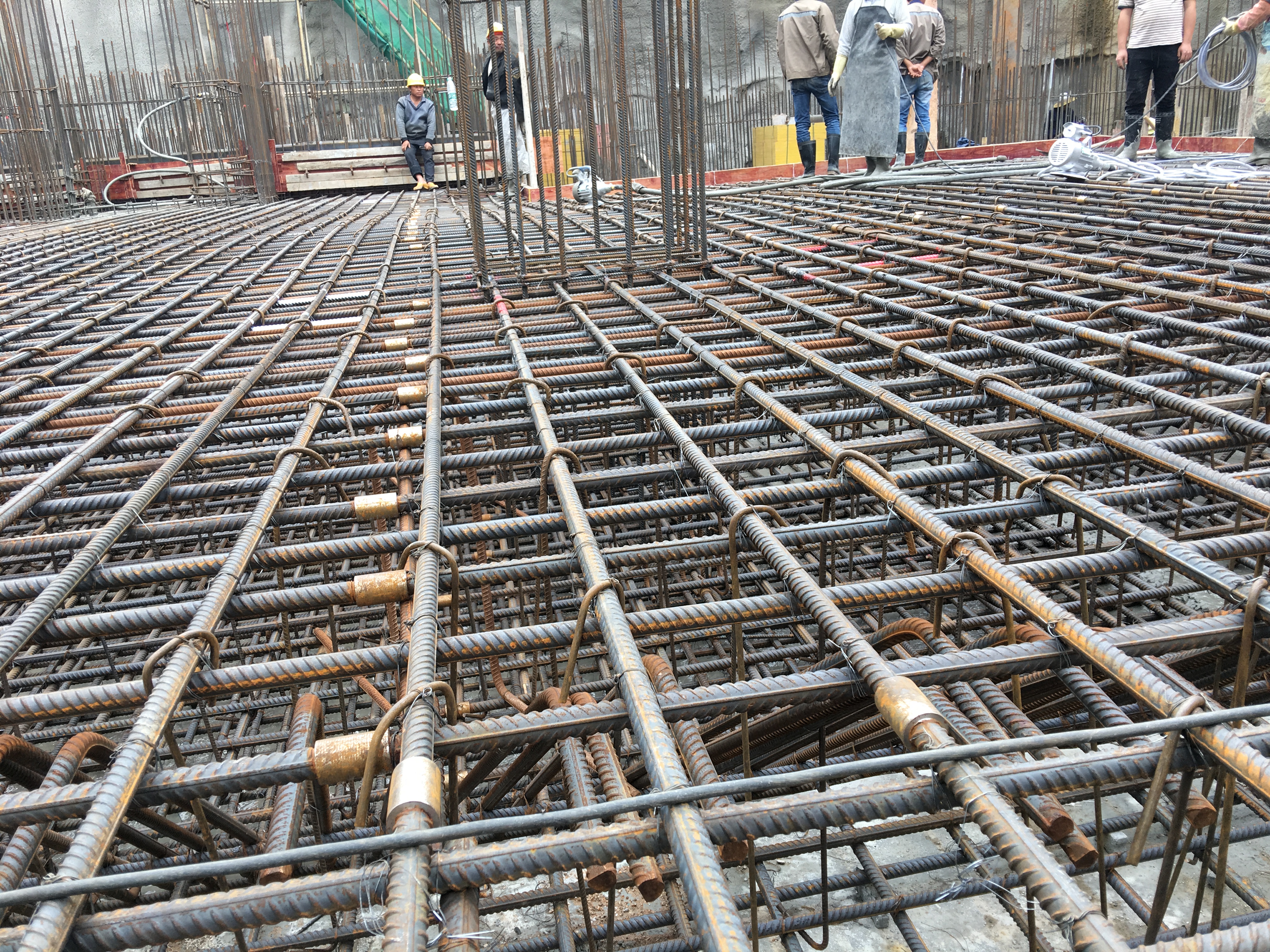 钢筋绑扎规范_护坡钢筋绑扎规范_框架柱钢筋绑扎规范