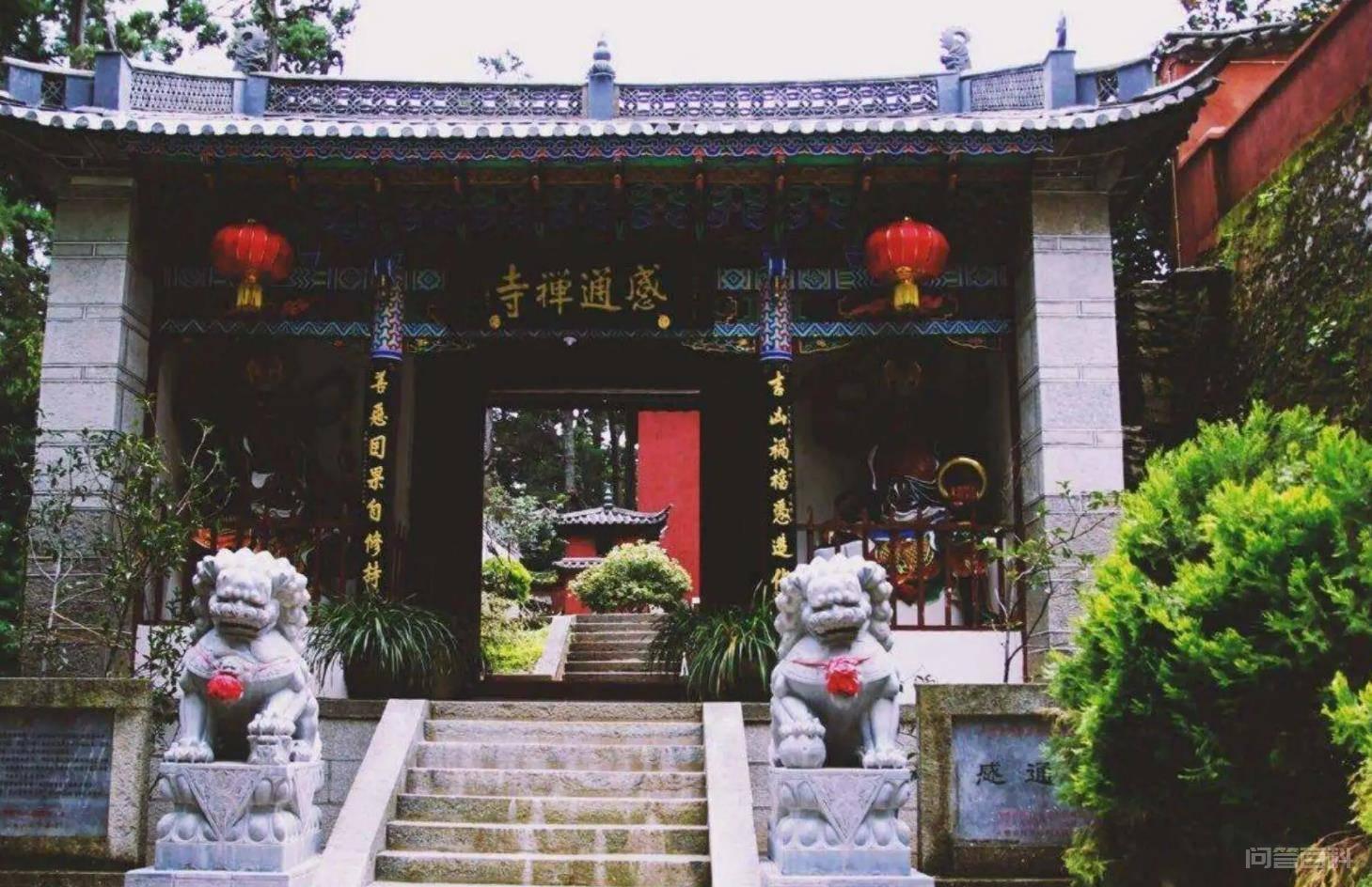 民间故事:男子借宿尼姑庵,将小尼姑拉进浴室,次日庵主遭了大难-图片1