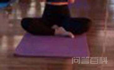 瑜伽垫该怎么选