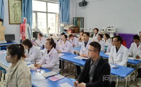 执业医师考试通过率是多少?插图
