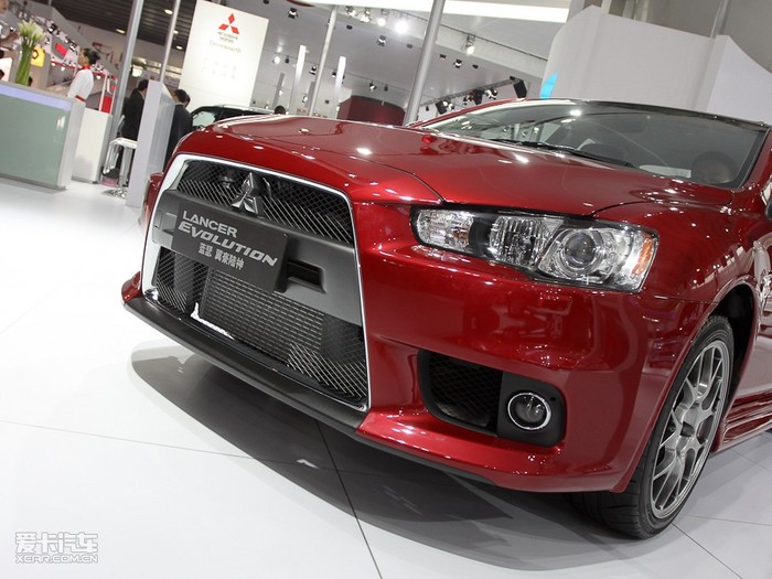 油耗低发动机不爱坏,日系suv也有便宜选择,带你看三菱劲炫asx - 问答