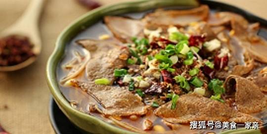 吃腻了水煮鱼和水煮肉片，可以尝试一下水煮猪肝哦，超级下饭