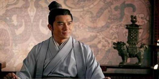 数三国风流人物，还看周瑜