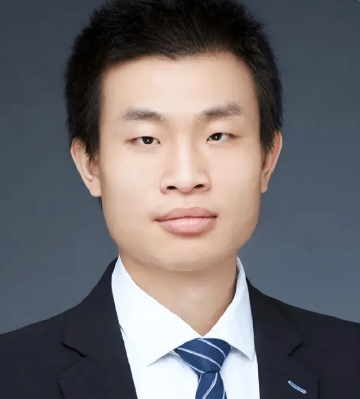 韦神课堂笔记暴露了他的实力，看到他的硬笔，外界因素很重要