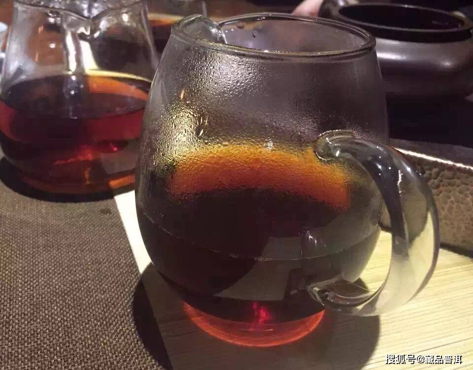 普洱生茶和熟茶有啥区别？生茶存放久了会变成熟茶吗？专业解读