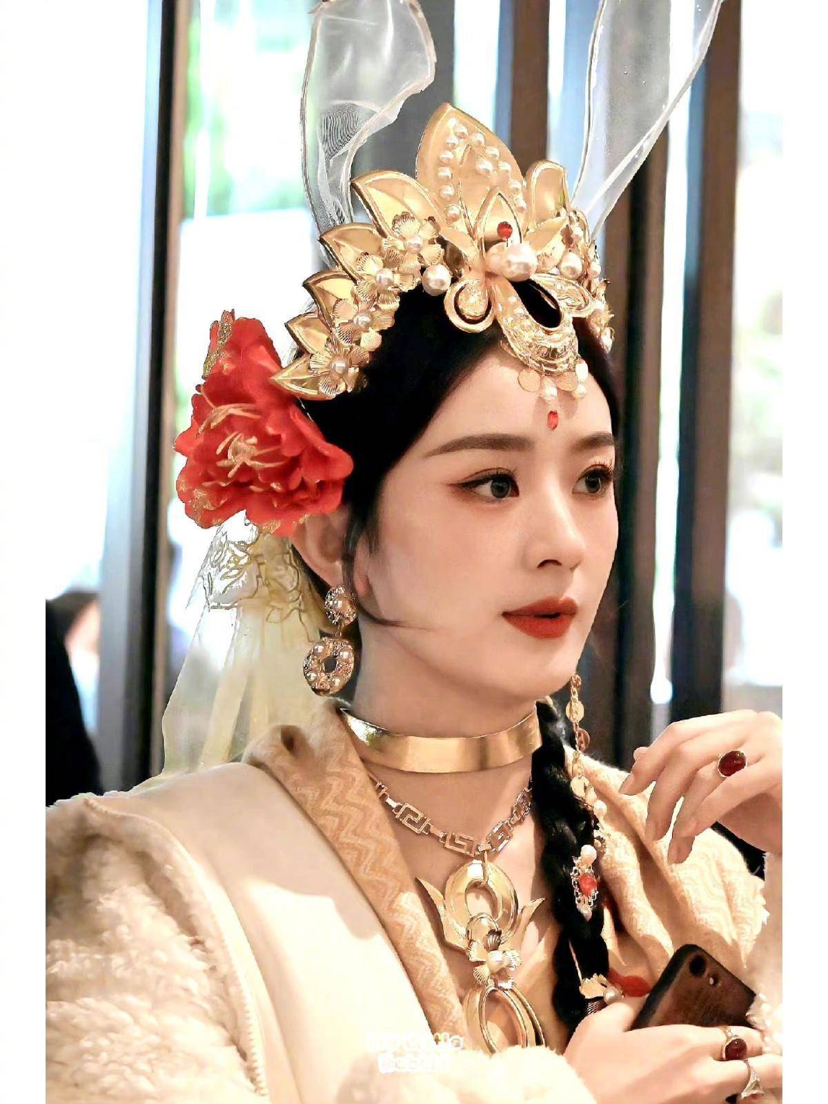 古力娜扎COS《王者荣耀》貂蝉 美丽动人超越原作