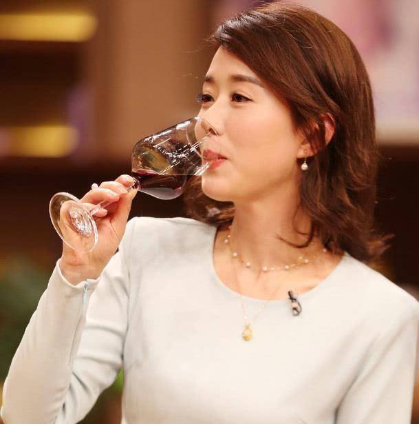 《宝莲灯》：丁香幸福当妈妈，嫦娥气质不减，沉香“妈妈”最惨