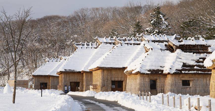北海道推荐景点：阿依努民族博物馆、登别地狱谷、洞爷湖展望台