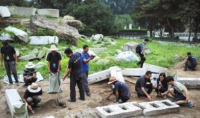 圆明园被毁150年后，专家在修复时，意外收获了5万多件文物