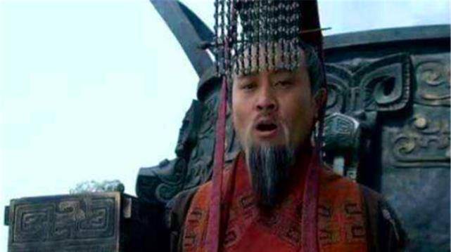 为什么天下英雄中，仅有刘备被曹操视为英雄？