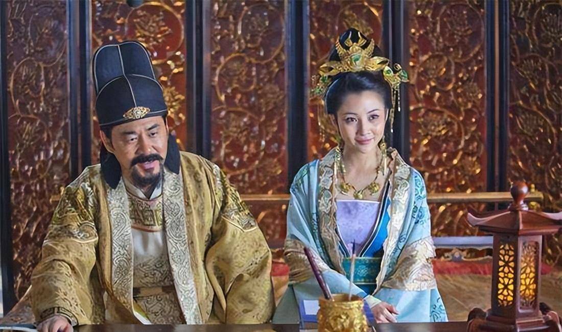 赵光义强幸小周后，在历史上是真实的吗？