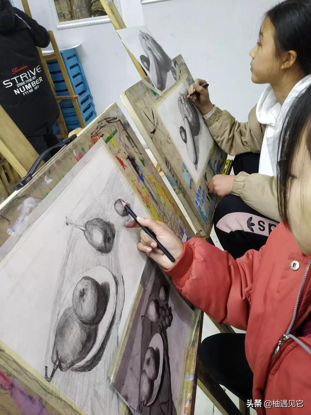 少儿美术加盟十大品牌 孩子学画画的培养步骤