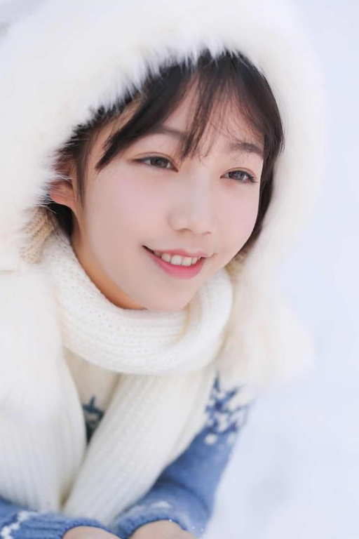 性格内敛的星座女，对感情忠诚专一，向往的爱情是细水长流