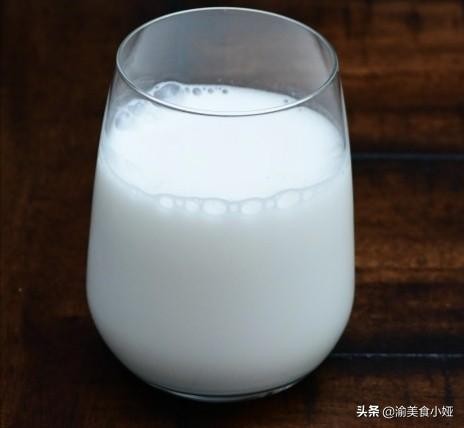 如何喝酒不醉最简单的方法 一个不会喝酒的人怎么锻炼酒量