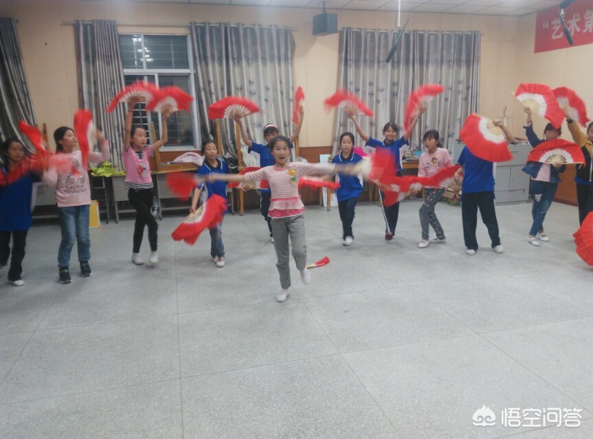 年级的英语 小学哪个年级最关键