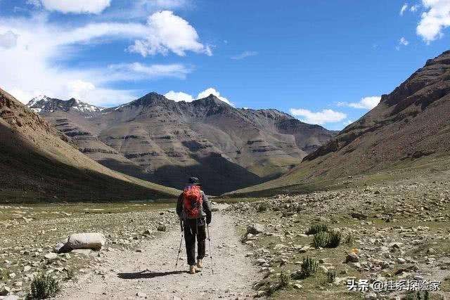 川藏线旅游攻略线路 大冬天，有人冰天雪地单人徒步在西藏旅行，是真的假的？您相信吗？