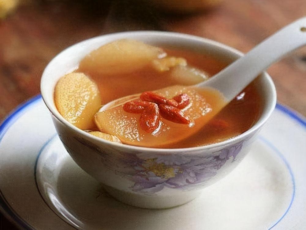 姜煮_煮姜水的正确方法_煮姜汤治感冒的正确做法