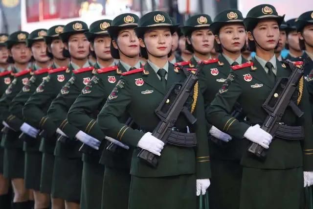 韩部队发生爆炸事故了吗 韩国25名军人感染新冠肺炎，近万军人被隔离，如果军队中发现疫情后果会有多严重？