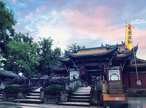 丰都鬼城在重庆什么地方 丰都除了鬼城还有什么好玩的_丰都